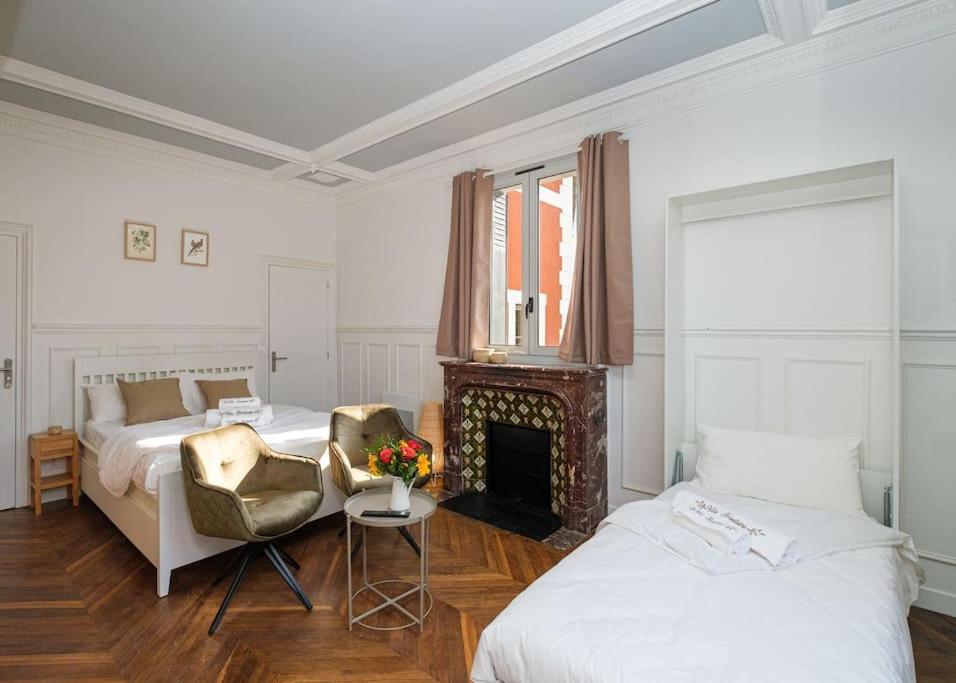 Villa Forestiere Studio Le Chene Quincy-Voisins Buitenkant foto